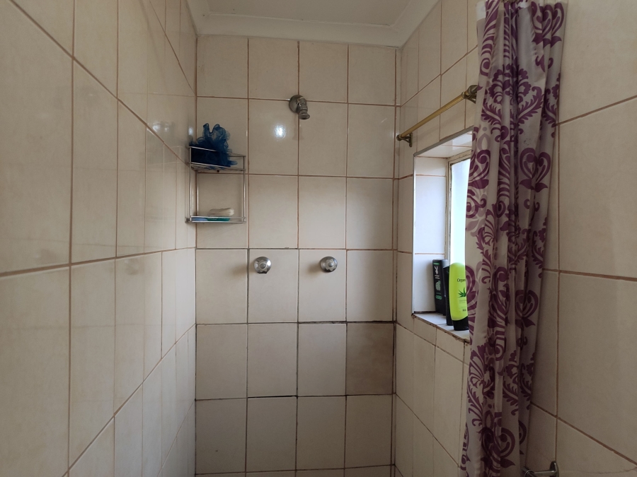 4 Bedroom Property for Sale in Meiringspark North West